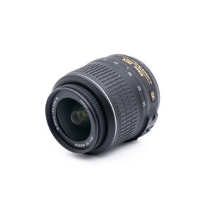 Nikon 18-55mm f35-56G VR_2 Nikon AF-S Nikkor 18-55mm f/3.5-5.6 G VR DX - Käytetty