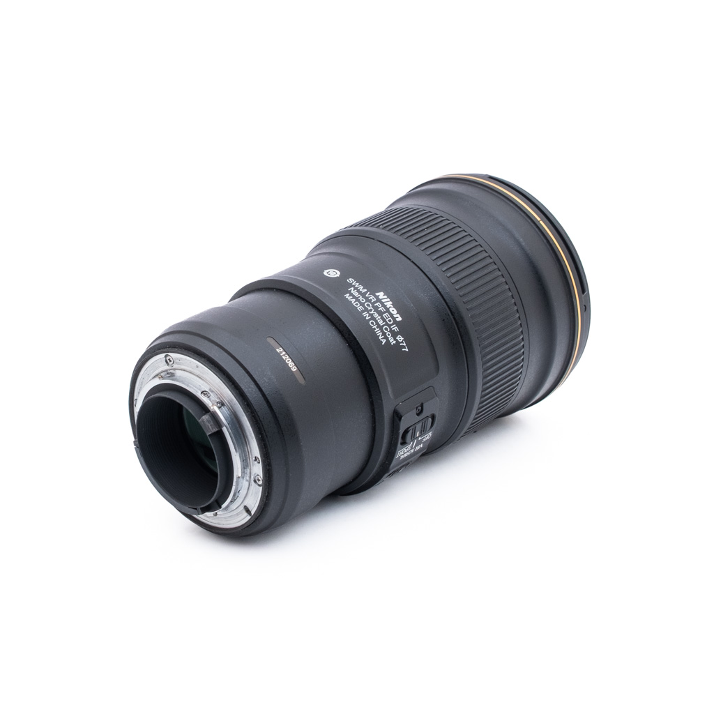 Nikon Nikkor AF-S 300mm f/4 E PF ED VR - Käytetty
