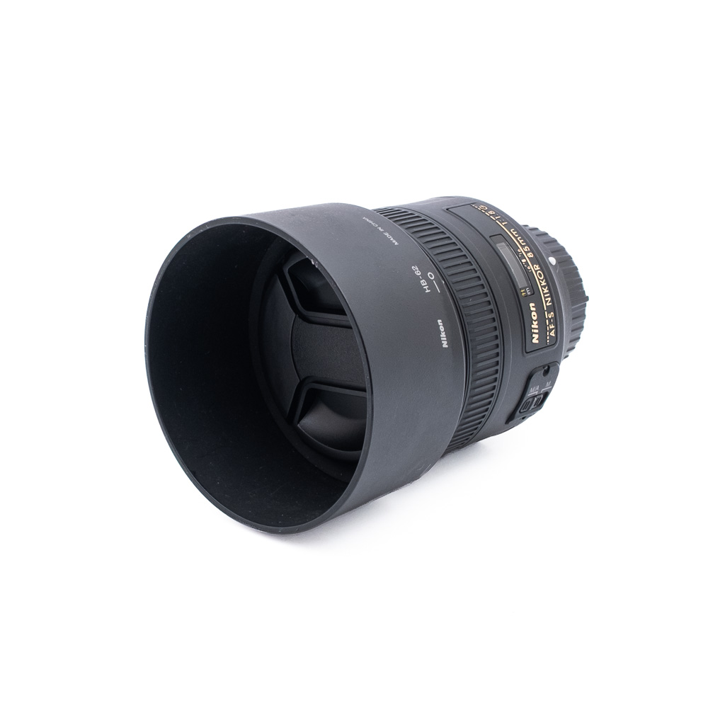 Nikon 85mm f18 G_1 Nikon AF-S Nikkor 85mm f/1.8 G - Käytetty