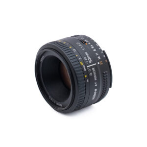 Nikon AF Nikkor 50mm f18 D_2 Nikon AF Nikkor 50mm f/1.8 D - Käytetty