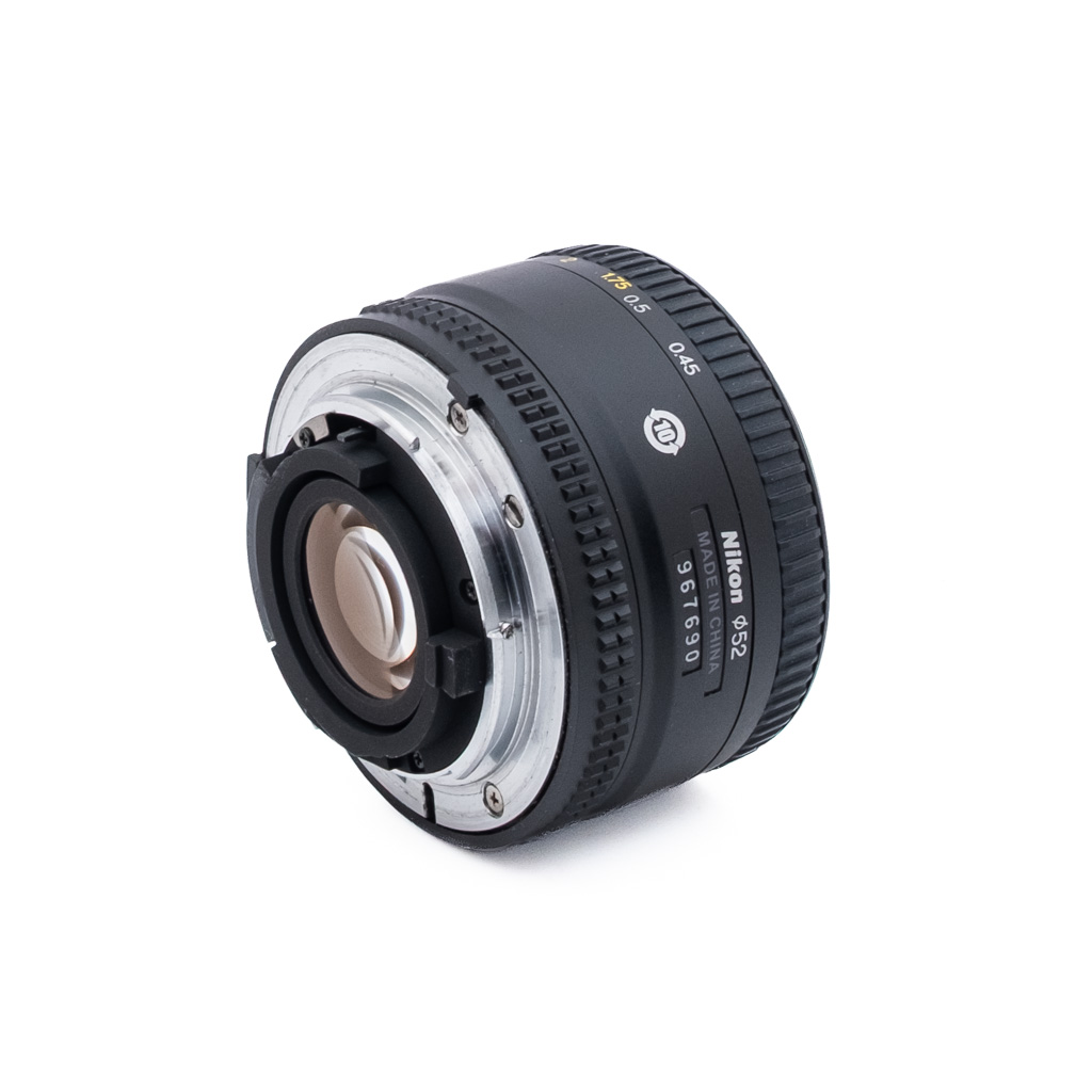 Nikon AF Nikkor 50mm f18 D_3 Nikon AF Nikkor 50mm f/1.8 D - Käytetty