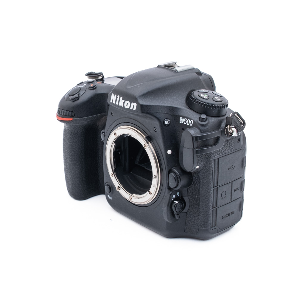 Nikon D500 - Käytetty