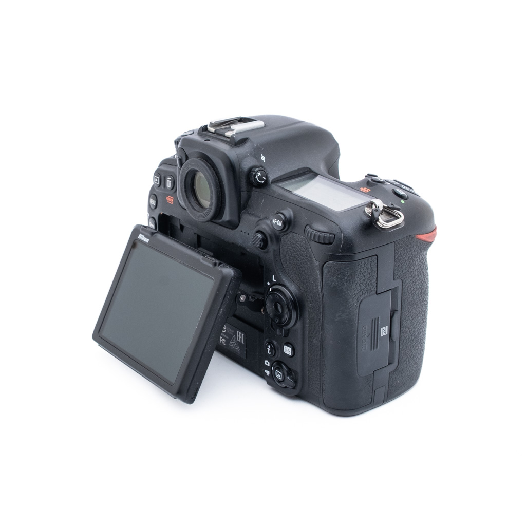 Nikon D500 - Käytetty