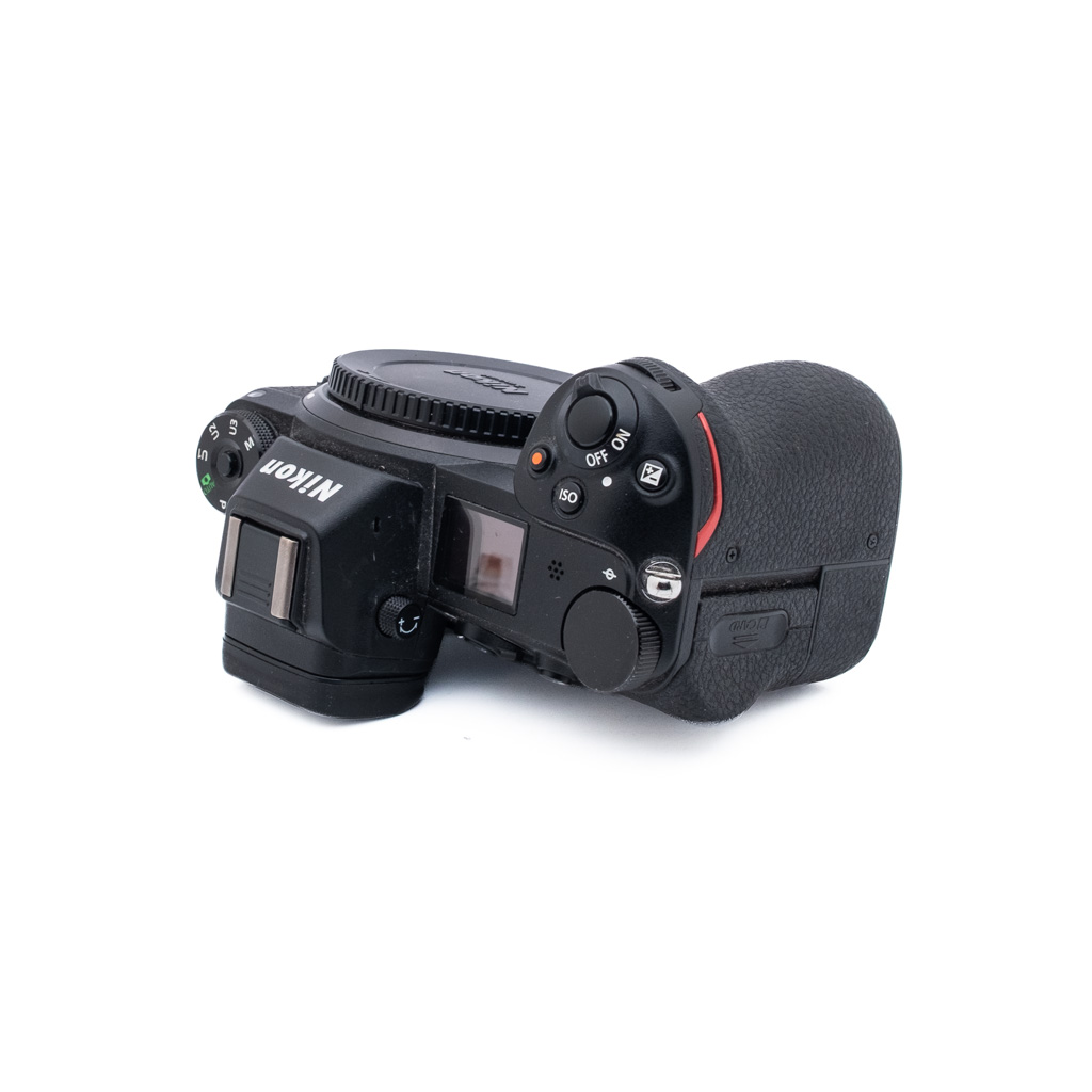 Nikon Z6 - Käytetty