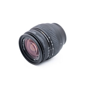 Sigma 18-50mm f35-56 DC D_1 Sigma DC 18-50mm f/3.5-5.6 D Nikon F DX - Käytetty