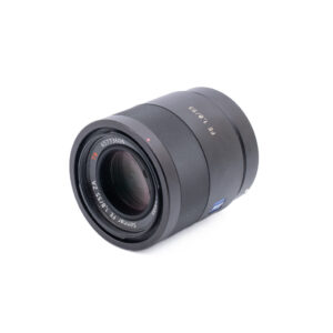 Sony FE Sonnar T* 55mm f/1.8 ZA - Käytetty