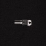 Godox DP400III   transistor BTA16