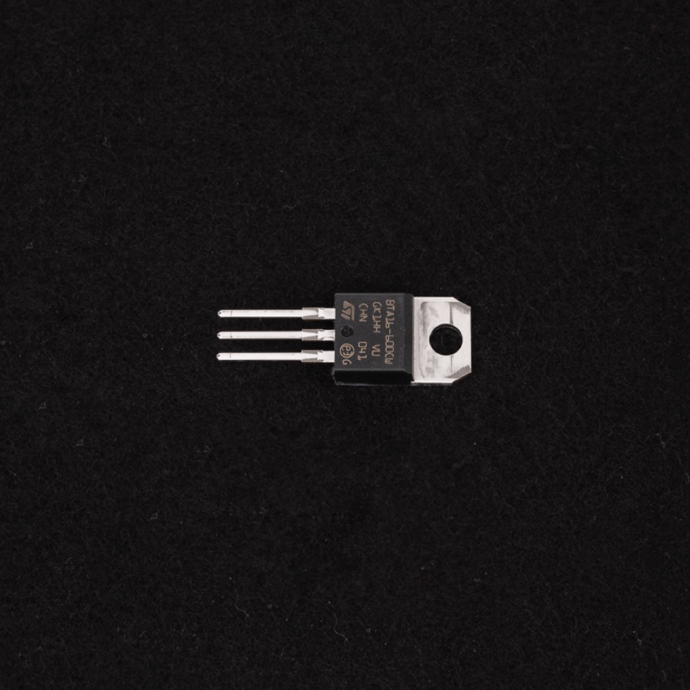 1660805488_259 Godox DP400III transistor BTA16