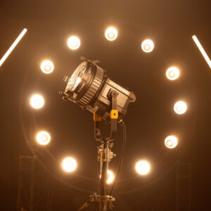 1708596904_708 Godox KNOWLED MG2400Bi Bi-Color -LED-valo kuljetuslaukulla