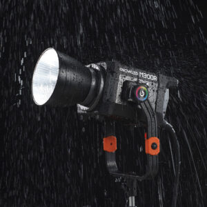 1750833461_181 Godox KNOWLED M300R RGBW 300W -LED-valo