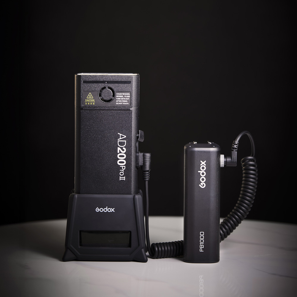 Godox PB1000 Power Grip -akkupaketti salamalle