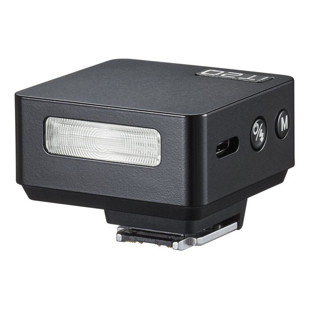 Godox iFlash IT20R TTL -salama, Ricoh GR III, musta