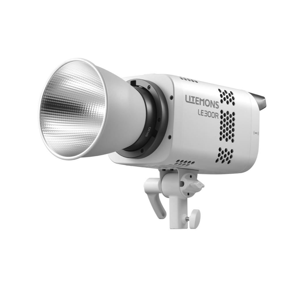 1786346004_984 Godox LE300R valkoinen LITEMONS -täysvärinen LED-valo