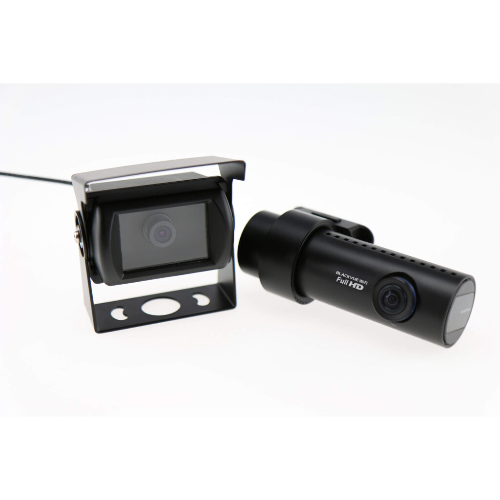 BlackVue Truck IR DR650GW-2CH 16GB -kojelautakamera