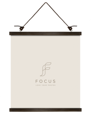 Focus Poster Hanger pähkinä 71 cm -magneettinen julisteripustin