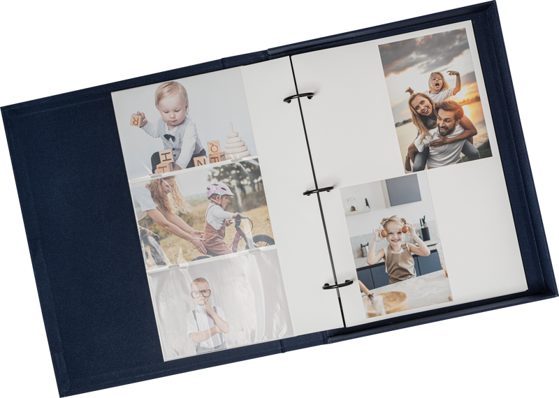 800q-03_134110 Focus Coffee Table The Family Circus 27x35cm -valokuva-albumi