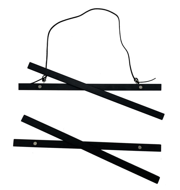 800q-04_132429 Focus Poster Hanger musta 61cm -magneettinen julisteripustin