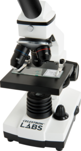Celestron Labs CL-CM800 -mikroskooppi