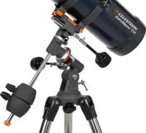 Celestron AstroMaster 114EQ-MD -tähtikaukoputki puhelinsovittimella ja kuusuodattimella