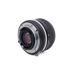 Nikkor 50mm f2_2 Nikon AI Nikkor 50mm f/2 - Käytetty