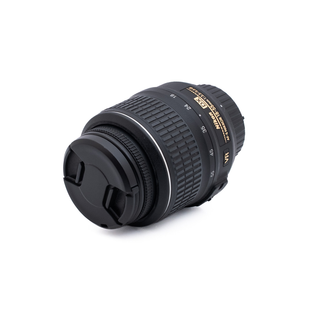 Nikon 18-55mm f35-56 G VR_1 Nikon AF-S Nikkor 18-55mm f/3.5-5.6 G VR DX - Käytetty