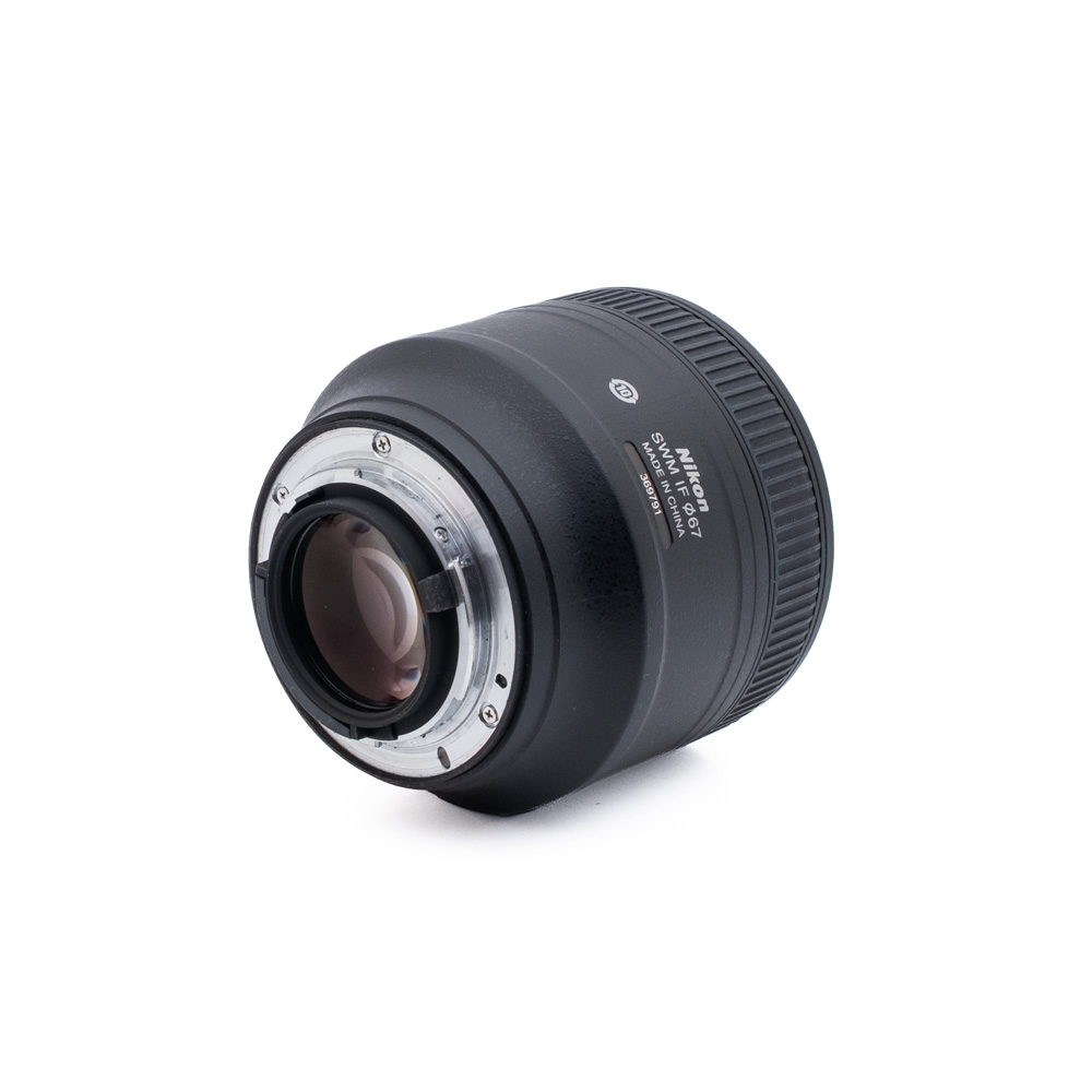 Nikon 85mm f18 G2_3 Nikon AF-S Nikkor 85mm f/1.8 G - Käytetty
