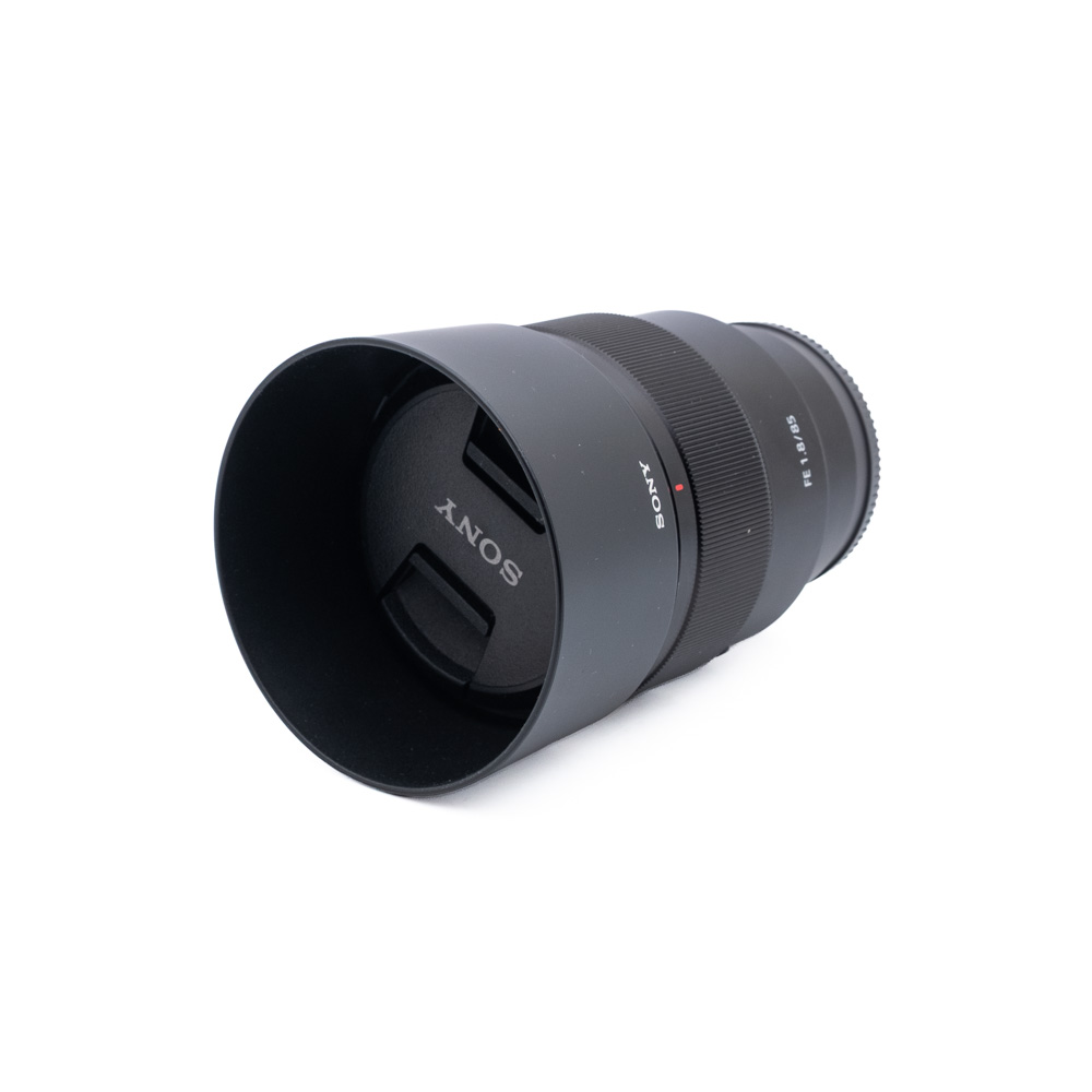 Sony FE 85mm f/1.8 - Käytetty