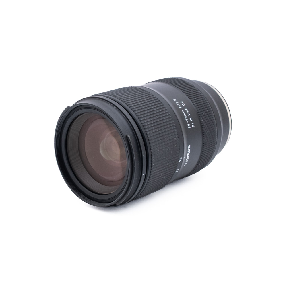 Tamron 28-75mm f28 Di III VXD G2_2 Tamron 28-75mm f/2.8 Di III VXD G2 Sony FE - Käytetty